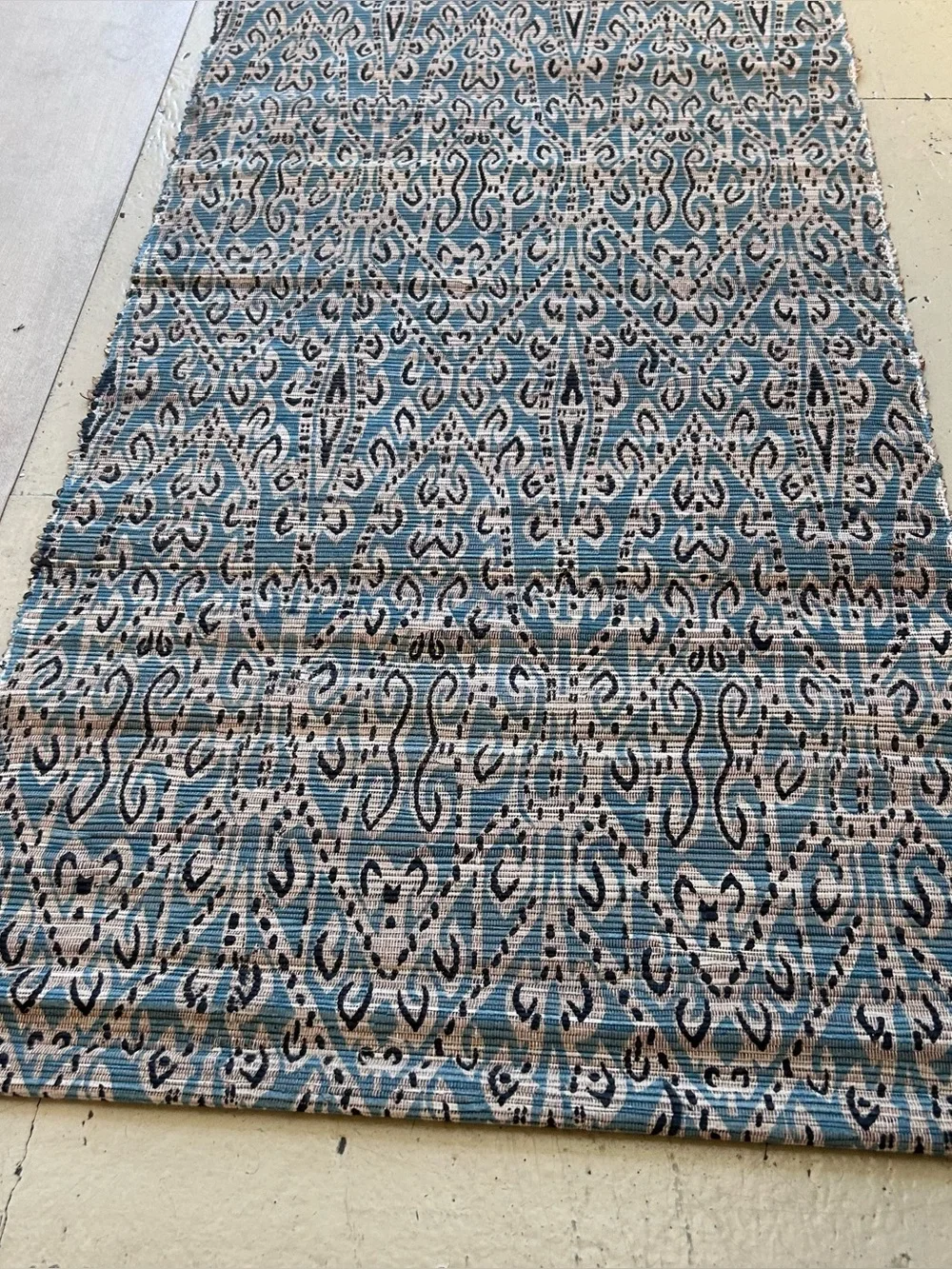 Artisan Ikat-Inspired Woven Natural Grasscloth Wall Art/Runner #0701269
